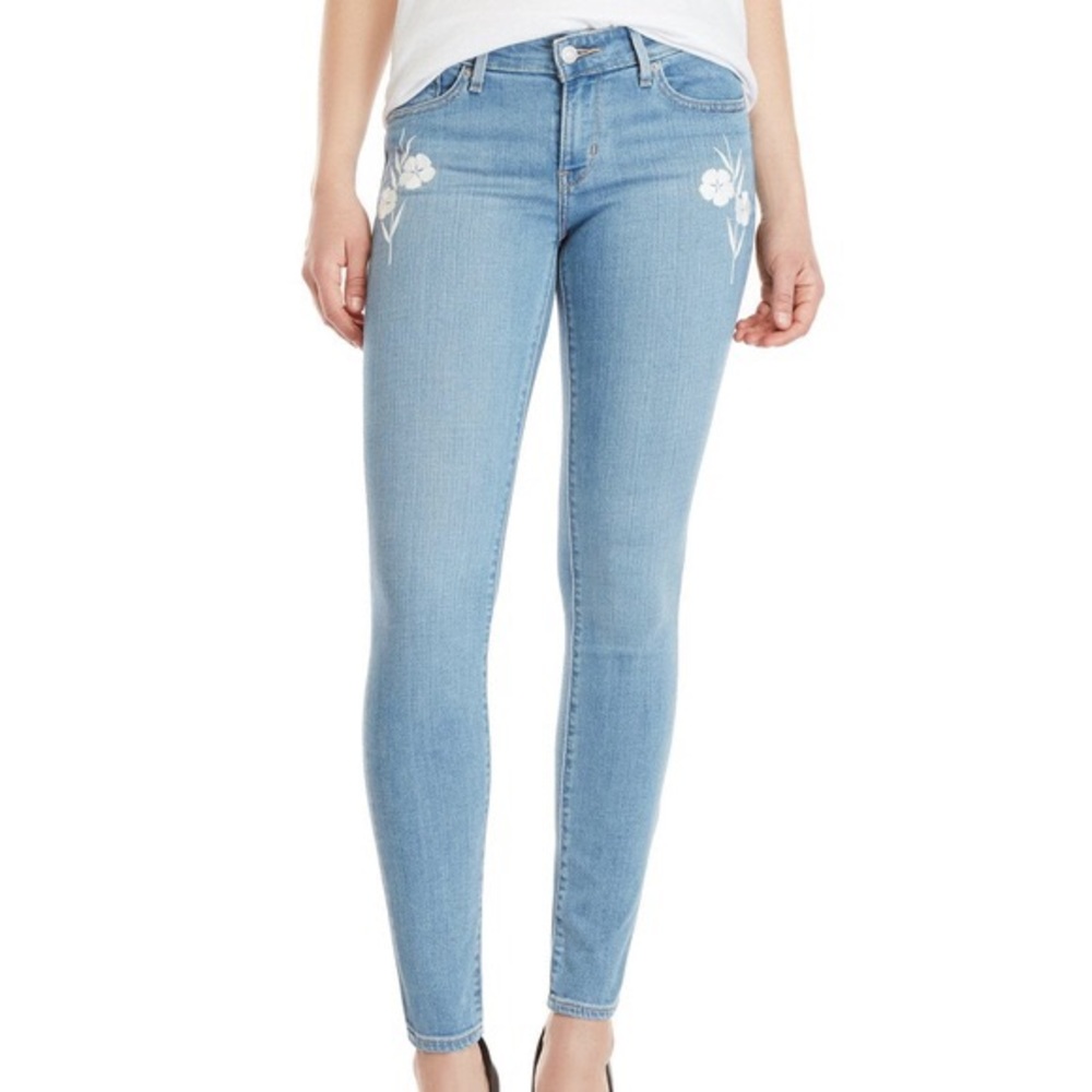 Levi’s 711 skinny white floral embroidered jeans